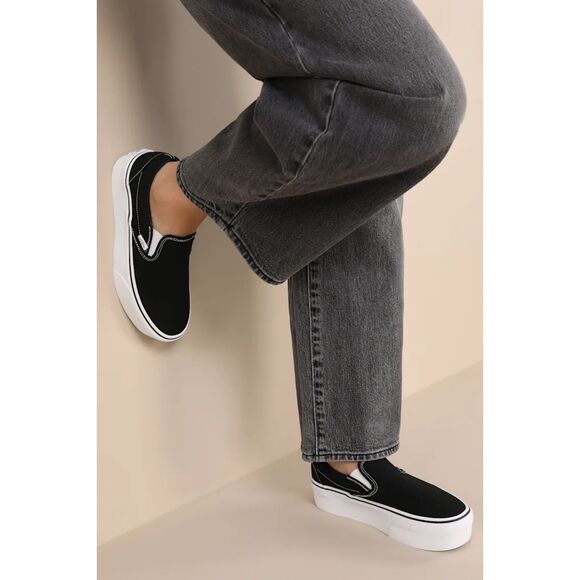 Vans Classic Slip On Skate Shoe - Black M7/W8.5 - Picture 1 of 10